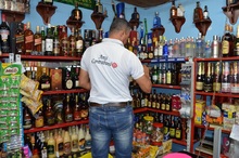 Licor y cigarrillos de contrabando fueron incautados por la Secretaría de Hacienda en Pitalito