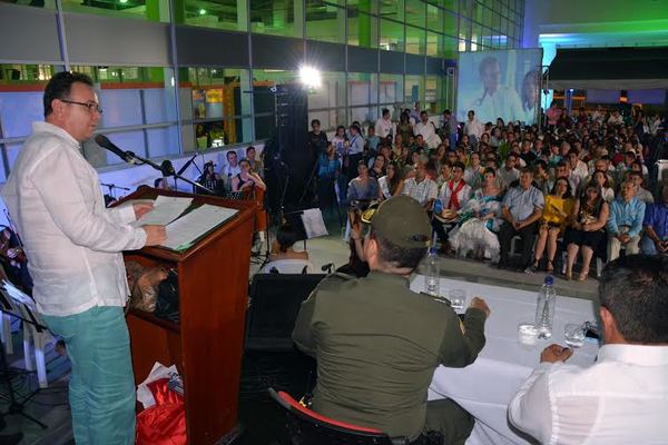 Recinto Ferial La Vorágine "le dio vida" a Expohuila 2015: Gobernador