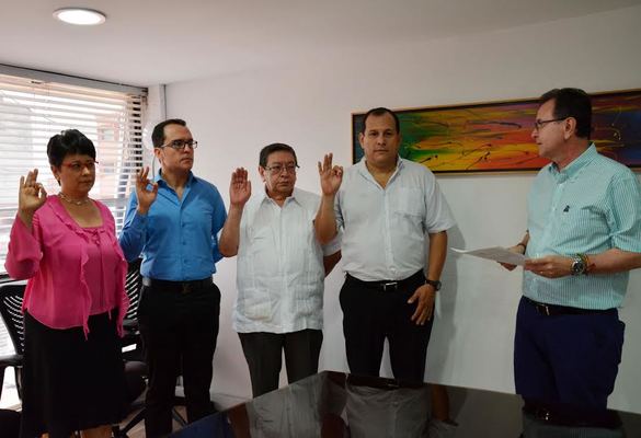 Gobernador posesionó a magistrados del Tribunal de Ética Médica del Huila