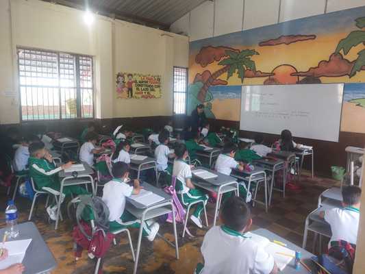 Gobernación llegará a sitios recónditos del Huila con alimentación escolar rural en programa piloto del Banco Mundial