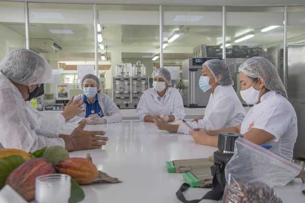 Gobernación del Huila y el SENA articulan esfuerzos para conformar el panel de catadores de cacao